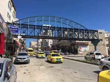 Can I use my smartphone Apps in Palestine?